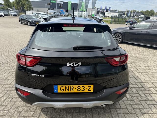 KIA Stonic 1.0 T-GDi MHEV DynamicLine NAVI CARPLAY + CAMERA