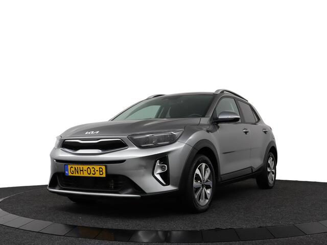 KIA Stonic 1.0 T-GDi MHEV DynamicPlusLine Apple Carplay/Android Auto - Cruise Control - Climate Control - Navigatie - Stuur/Stoel Verwarming - - Fabrieksgarantie tot 10-2031