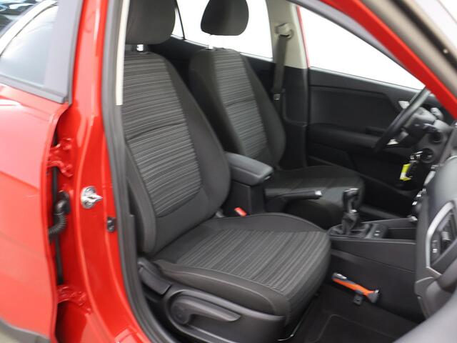 KIA Stonic 1.0 T-GDi MHEV DynamicLine | Navigatie | Parkeercamera | Climate Control | Cruise Control |