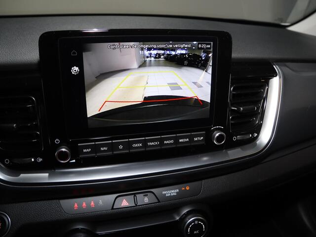 KIA Stonic 1.0 T-GDi MHEV DynamicPlusLine | vanaf ¤ 349,- per maand | Stoel/Stuurwielverwarming | Keyless | Navigatie | Achteruitrijcamera | Climate control