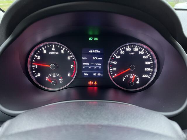 KIA Stonic 1.0 T-GDi DynamicLine | CAM | CARPLAY | CLIMA | CRUISE | NAVI | PDC | TREKHAAK