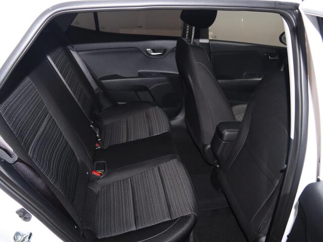 KIA Stonic 1.0 T-GDi MHEV DynamicPlusLine | LED-koplampen | Stoelverwarming vóór | Achteruitrijcamera | stuurwiel verwarmd |