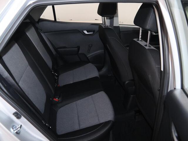 KIA Stonic 1.0 T-GDi MHEV ComfortLine | Achteruitrijcamera | Parkeersensoren achter | Navigatiesysteem | Cruise control | Actieve rijbaanassistentie |