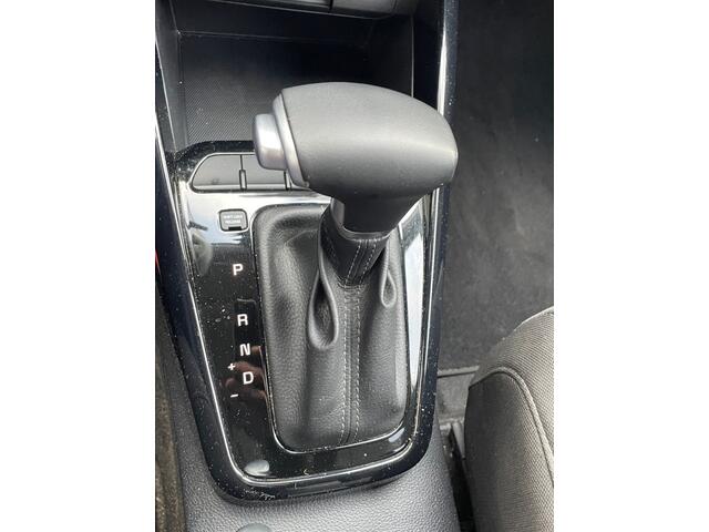 KIA Stonic 1.0 T-GDi MHEV DynamicPlusLine Automaat Navigatie, Climate Control, Cruise Control, Keyless Entry, 16"Lm, Achteruitrijcamera