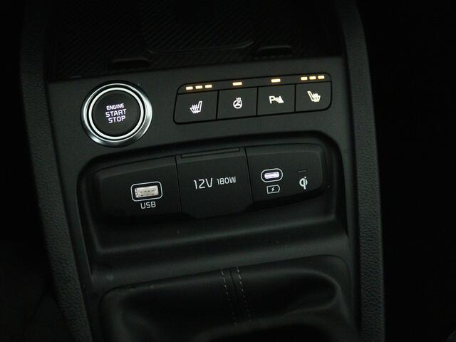 KIA Stonic 1.0 T-GDi MHEV GT-Line 10 Jaar Garantie | Open Dak | Achteruitrijcamera |