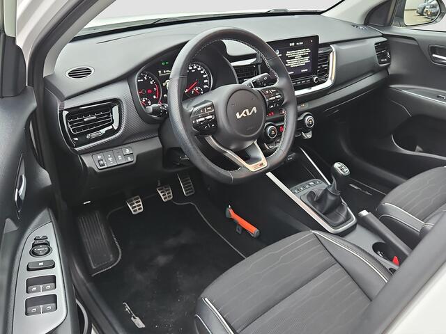 KIA Stonic 1.0 T-GDi MHEV GT-PlusLine | Lage km's! | 1e Eigenaar | Schuif/Kanteldak | Stoel- en Stuurverwarming | Dode Hoek Assistentie | Full-Option |