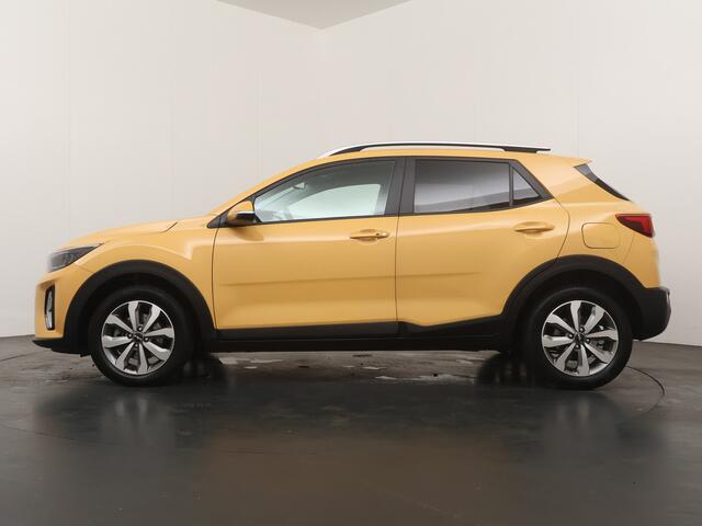 KIA Stonic 1.0 T-GDi MHEV DynamicPlusLine - Stoel/Stuurverwarming - Lichtmetalen Velgen - Navigatie - LED Koplampen - Cruise Control - Fabrieksgarantie Tot 2031