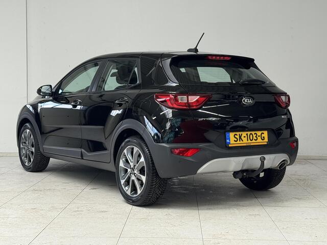 KIA Stonic 1.0 T-GDi ComfortPlusLine Navigator | Navigatie | Camera | Trekhaak | Lichtmetalen velgen 17" | All-Season Banden |