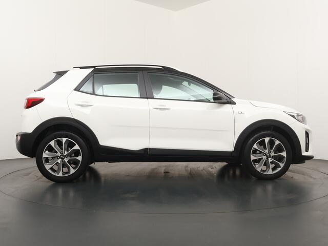 KIA Stonic 1.0 T-GDi DynamicLine - Cruise Control - Navigatie - Apple Carplay/Android Auto - Achteruitrij camera - Fabrieksgarantie 14-05-2026