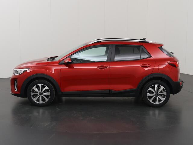 KIA Stonic 1.0 T-GDi MHEV DynamicPlusLine | Trekhaak | Keyless | Navigatie | Parkeercamera | Apple Carplay/Android Auto | Climate Control |