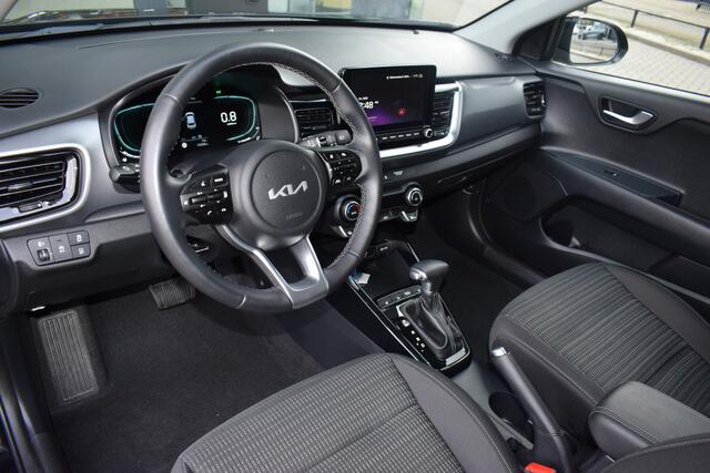 KIA Stonic 1.0 T-GDi MHEV DynamicPlusLine | Navigatie | Camera | Stoelverwarming | Cruise Control | Climate Control