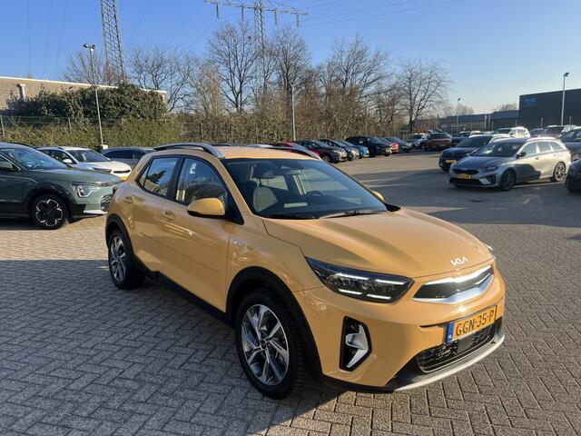 KIA Stonic 1.0 T-GDi MHEV DynamicLine All SeasonBanden/Navigatie/Trekhaak