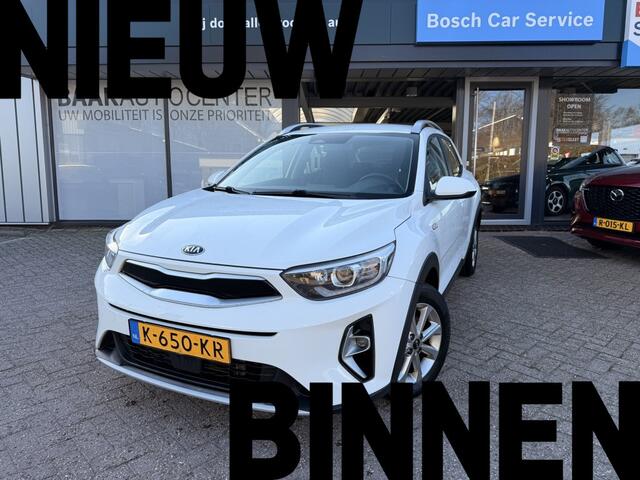 KIA Stonic 1.0 T-GDi MHEV Dynamic Line | Camera | Climate