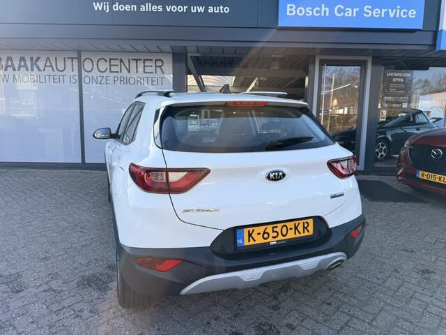 KIA Stonic 1.0 T-GDi MHEV Dynamic Line | Camera | Climate