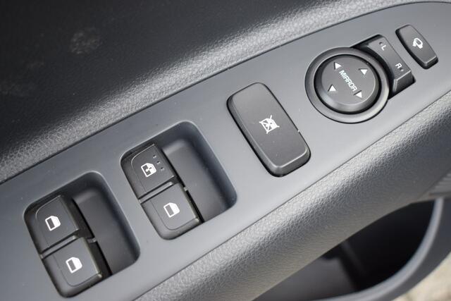 KIA Stonic 1.0 T-GDi MHEV DynamicPlusLine | Automaat | Stuur + Stoelverwarming | Navigatie | Camera | Tot 10Jr. Kia Garntie