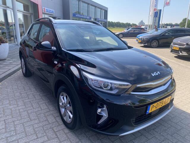 KIA Stonic 1.0 T-GDi MHEV DynamicLine Navigatie + Camera // Climate // Cruise Control Info Roel : 0492-588951
