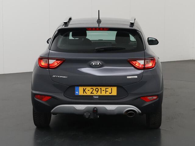 KIA Stonic 1.0 T-GDi MHEV DynamicLine | Trekhaak | Parkeercamera | Apple Carplay/Android Auto | Climate Control | Cruise control |