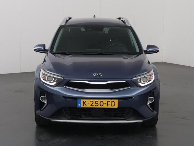 KIA Stonic 1.0 T-GDi MHEV DynamicPlusLine | Keyless | Navigatie | Parkeercamera | Apple Carplay/Android Auto | Climate Control |