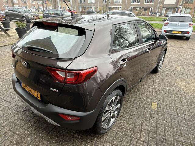 KIA Stonic 1.0 T-GDi ComfortPlusLine Navigator / Airco/ Navigatie/ Cruise/ Apple carplay/ Camera/ PDC/ LMV