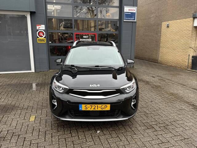 KIA Stonic 1.0 T-GDi MHEV DynamicLine / Airco/ Apple carplay/ Cruise/ PDC/ Camera/ LED/ LMV