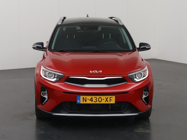 KIA Stonic 1.0 T-GDi MHEV DynamicPlusLine | Trekhaak | Keyless | Navigatie | Parkeercamera | Apple Carplay/Android Auto | Climate Control |