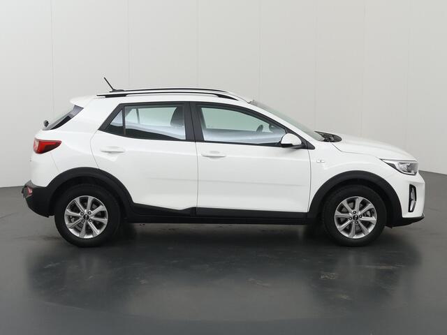 KIA Stonic 1.0 T-GDi MHEV DynamicLine | Trekhaak | Parkeercamera | Apple Carplay/Android Auto | Climate Control | Cruise control |