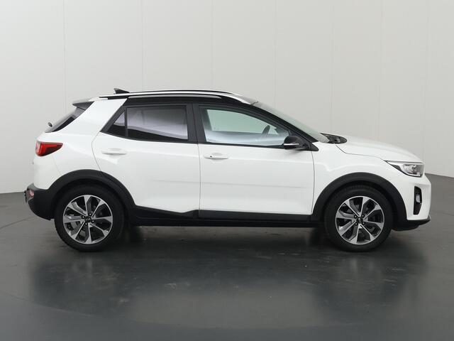 KIA Stonic 1.0 T-GDi DynamicPlusLine | Trekhaak | Keyless | Navigatie | Parkeercamera | Apple Carplay/Android Auto | Climate Control |