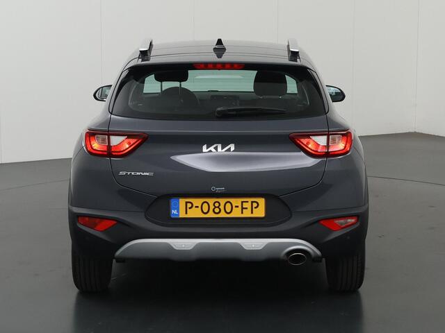 KIA Stonic 1.0 T-GDi MHEV DynamicLine | Parkeercamera | Apple Carplay/Android Auto | Climate Control | Cruise control |