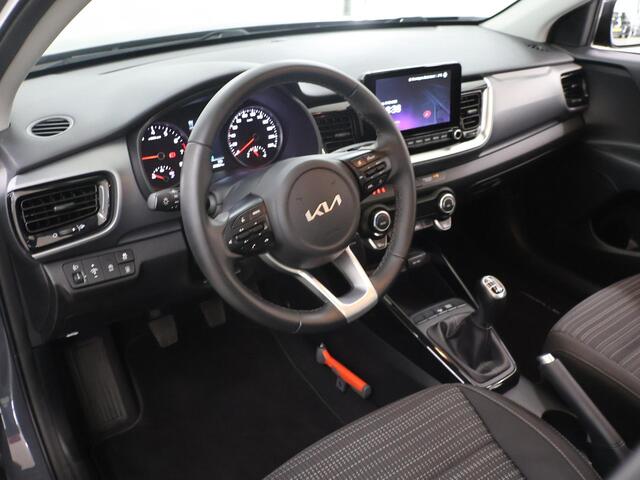 KIA Stonic 1.0 T-GDi MHEV DynamicLine | Parkeercamera | Apple Carplay/Android Auto | Climate Control | Cruise control |