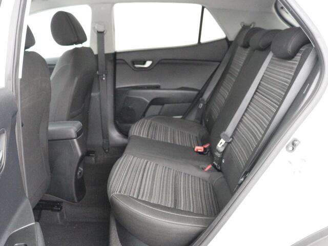 KIA Stonic 1.0 T-GDi MHEV DynamicPlusLine | Adaptive cruise | Carplay | Camera | Keyless | Climate control | DAB | Navigatie | Bluetooth