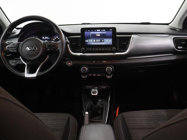 KIA Stonic 1.0 T-GDi MHEV DynamicPlusLine | Keyless | Navigatie | Parkeercamera | Apple Carplay/Android Auto | Climate Control |