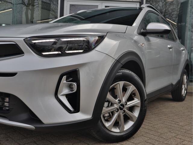 KIA Stonic 1.0 T-GDi MHEV DynamicLine DCT Automaat 5.848km! | Camera | Cruise Control | Apple Carplay & Android Auto | Tot 10Jr. Kia-Garntie