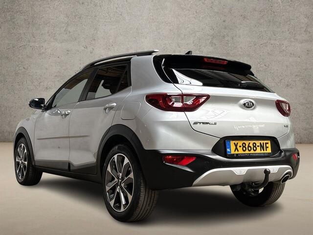 KIA Stonic 1.0 T-GDi Executive Sport Automaat (APPLE CARPLAY, NAVIGATIE, LEDER, KEYLESS, STUUR/STOELVERWARMING, LM VELGEN, SPORTSTOELEN, CAMERA, TREKHAAK, NIEUWSTAAT)
