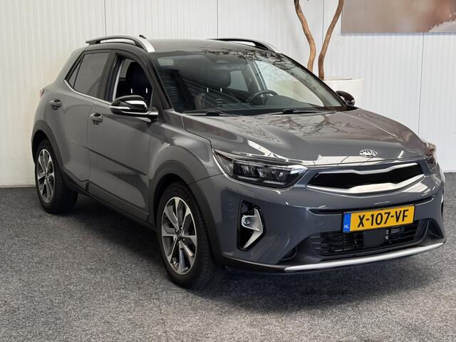 KIA Stonic 1.0 T-GDi MHEV DYNAMIC PLUS LINE NAVIGATIE ADAPTIVE CRUISE CONTROL CLIMATE CONTROL BLUETOOTH TELEFOON DODEHOEKSENSOREN ACHTERUITRIJCAMERA KEYLESS GO TREKHAAK ZEER MOOI !! 3010