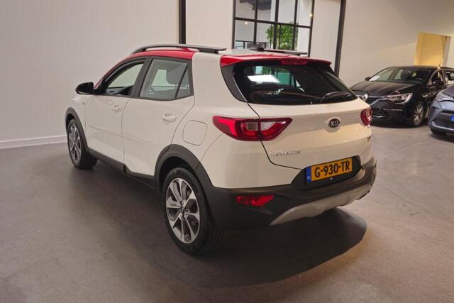 KIA Stonic 1.0 T-GDi DynamicLine Two-tone - Apple Carplay/Android auto - Achteruitrijcamera - Cruise