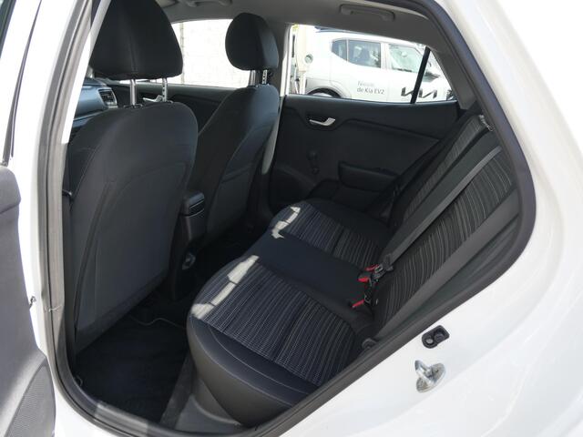 KIA Stonic 1.0 T-GDi MHEV DynamicLine | Camera | Carplay | LM |