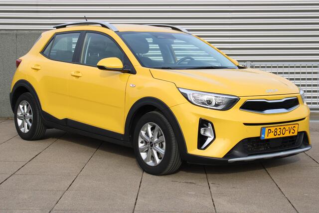 KIA Stonic 1.0 T-GDi MHEV DynamicLine ACHTERUITRIJCAMERA, LICHT METALEN VELGEN, APPLE CARPLAY