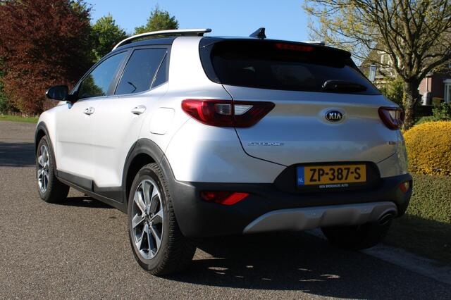 KIA Stonic 1.0 T-GDi 101pk Executive Line ECC/Cruise/Leer/Navi/DAB/Trekhaak