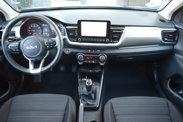 KIA Stonic 1.0 T-GDi MHEV DynamicPlusLine | Navigatie | Camera + Sensoren | Climate Control | Tot 10Jr. Kia-Garantie |