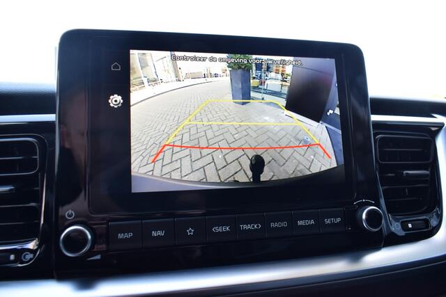 KIA Stonic 1.0 T-GDi MHEV DynamicPlusLine | Trekhaak | Camera | Navigatie | Climate Control | Tot 10Jr. Kia-Garantie |