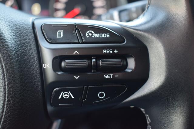 KIA Stonic 1.0 T-GDi MHEV DynamicPlusLine | Trekhaak | Camera | Navigatie | Climate Control | Tot 10Jr. Kia-Garantie |