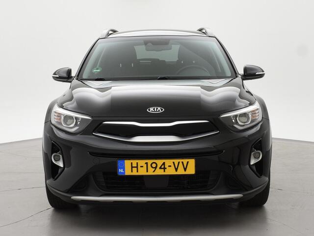KIA Stonic 1.0 T-GDi DYNAMICPLUSLINE + TREKHAAK | STOELVERW. | CAMERA | 17 INCH | CARPLAY | KEYLESS