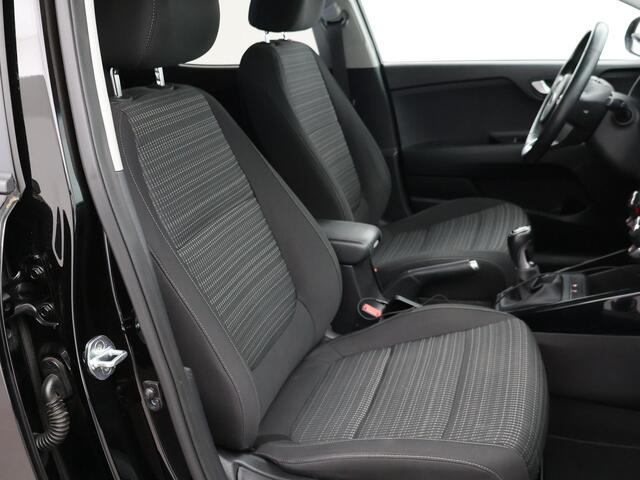 KIA Stonic 1.0 T-GDi DYNAMICPLUSLINE + TREKHAAK | STOELVERW. | CAMERA | 17 INCH | CARPLAY | KEYLESS