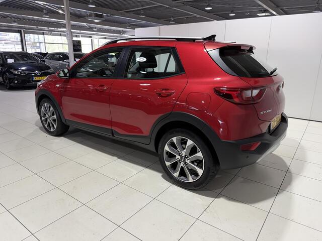 KIA Stonic 1.0 T-GDi DynamicLine Apple Carplay/Android Auto, Navigatie, Camera.