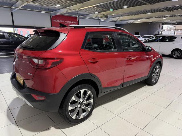KIA Stonic 1.0 T-GDi DynamicLine Apple Carplay/Android Auto, Navigatie, Camera.