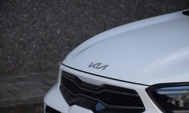 KIA Stonic 1.0 T-GDi MHEV GT-Line | Automaat | Trekhaak | Volledig dealer onderhouden |