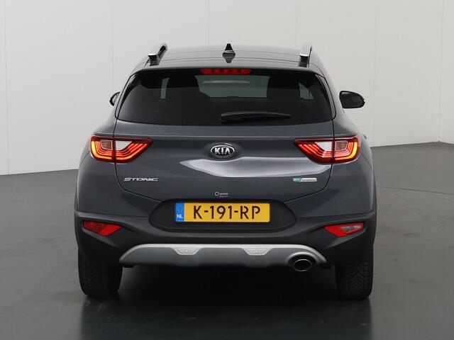 KIA Stonic 1.0 T-GDi MHEV DynamicPlusLine | Keyless | Navigatie | Parkeercamera | Apple Carplay/Android Auto | Climate Control |