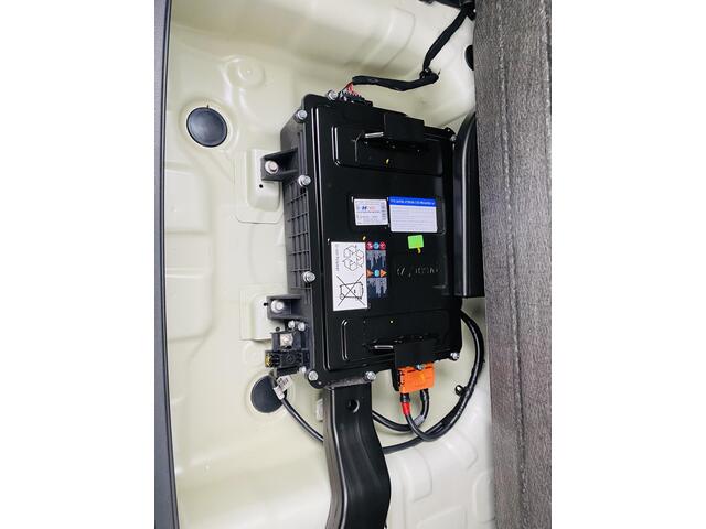 KIA Stonic 1.0 T-GDi MHEV DynamicLine 120pk | Trekhaak | 16inch LM velgen