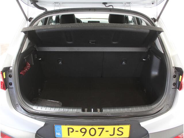 KIA Stonic 1.0 T-GDi MHEV DynamicPlusLine CLIMATE | CAMERA | CARPLAY | LED | LMV16 | NAVI | CRUISE | DAB | PDC