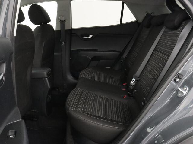 KIA Stonic 1.0 T-GDi MHEV DynamicPlusLine | Carplay | Adaptive cruise | Camera | Navigatie | Keyless | Climate control | Parkeerhulp | Bluetooth